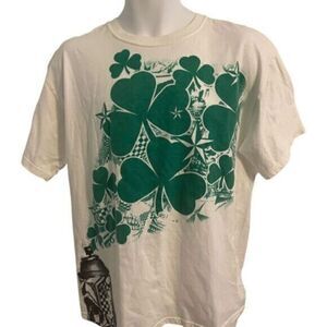 Y2K M&O White Shamrock T-Shirt. Size Large